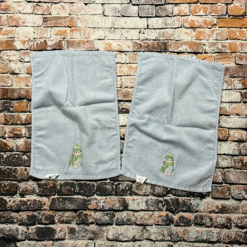 Vintage Trim a Home Bath Towel Set with Penguin - 1 Full Size \ 2 Hand Towels